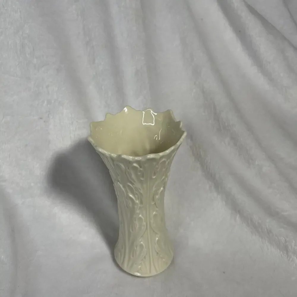 Lenox Small Woodland 6.5 Inch Vase